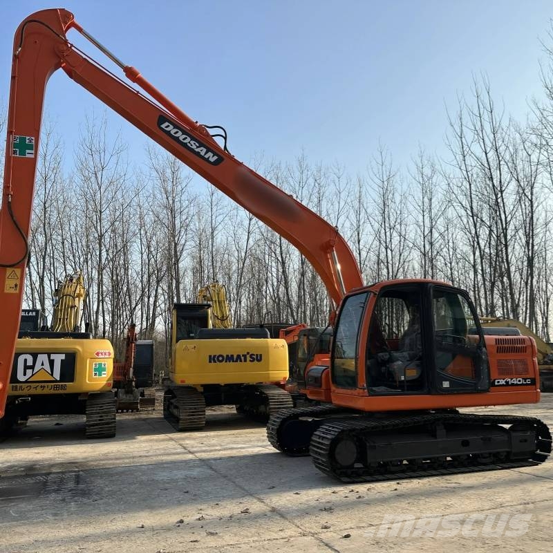 Doosan DX 140 Bageri guseničari