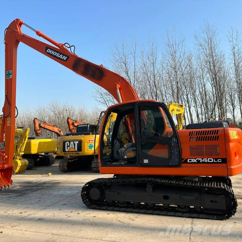 Doosan DX 140 Bageri guseničari