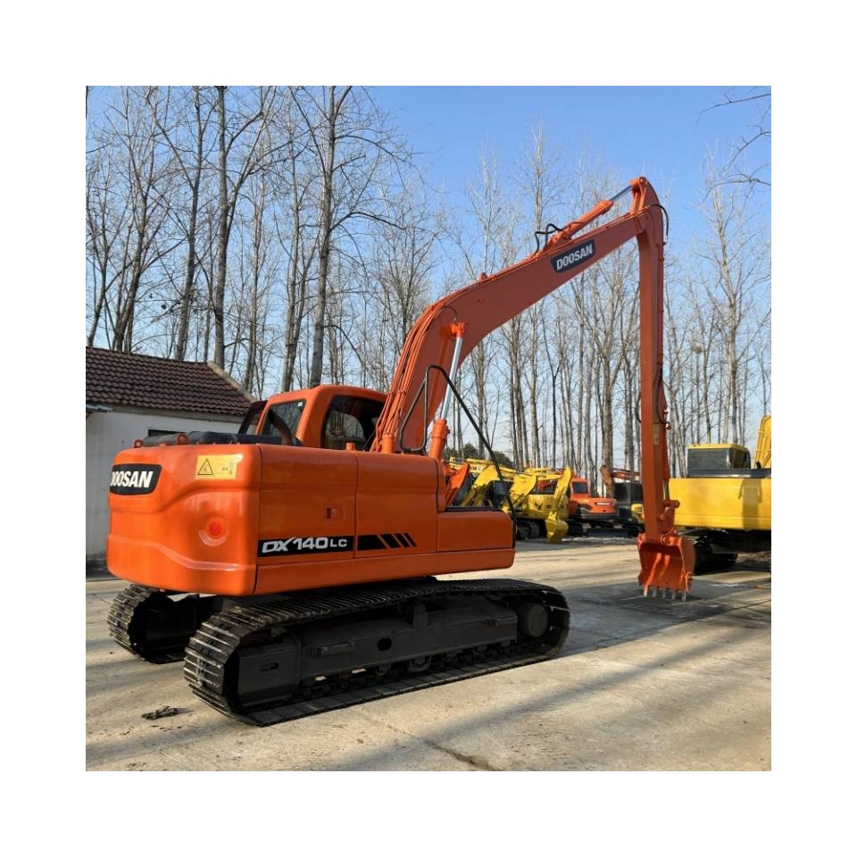 Doosan DX 140 Bageri guseničari