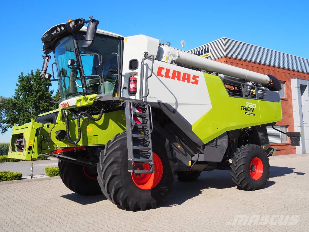 CLAAS Trion 720 MONTANA + V680 Kombajni