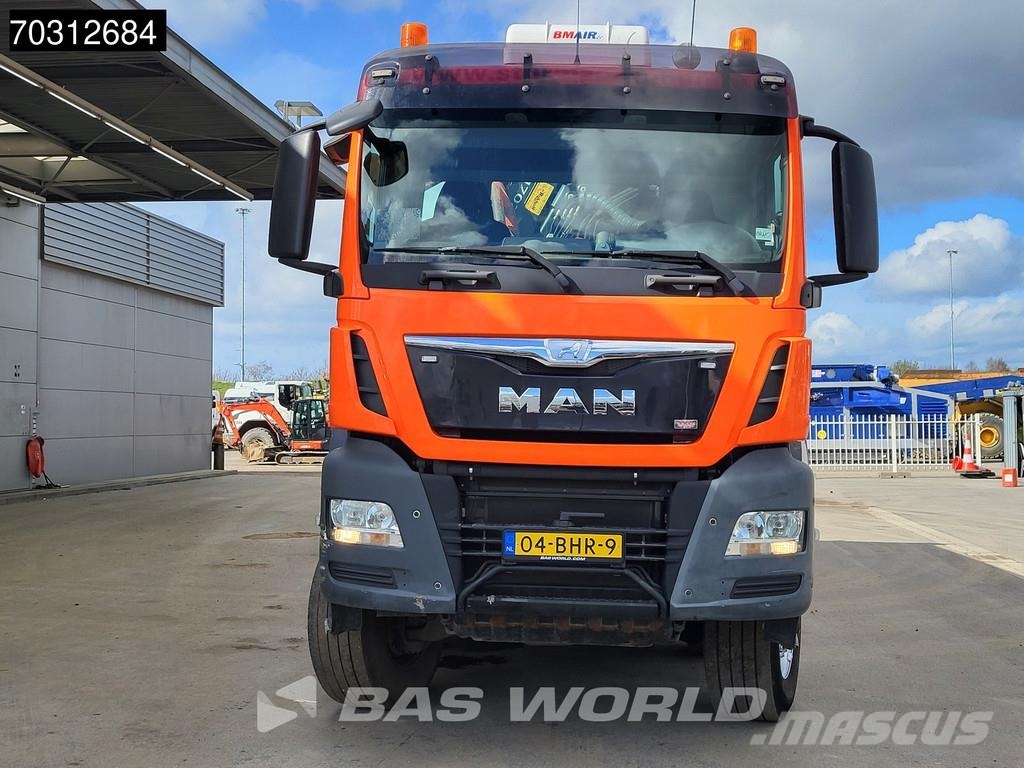 MAN TGS 41.440 TGS 8X8 Palfinger Q170Z Crane 8x8 Wide- Pašizgāzējs