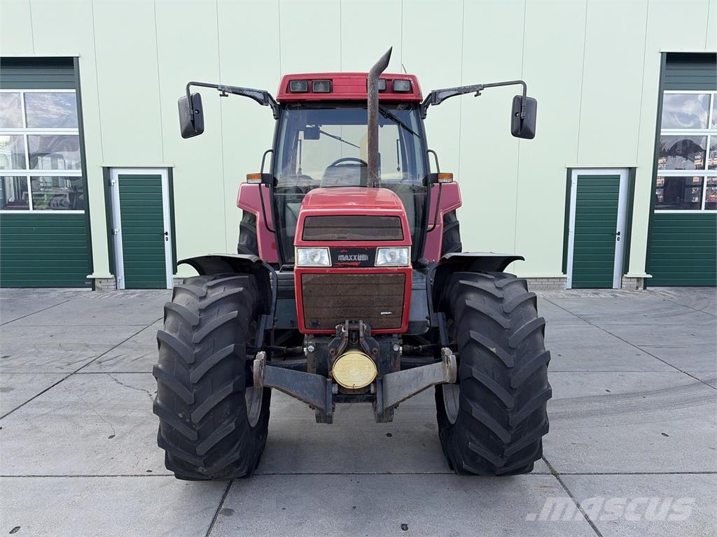 Case IH Maxxum 5150 Plus الجرارات