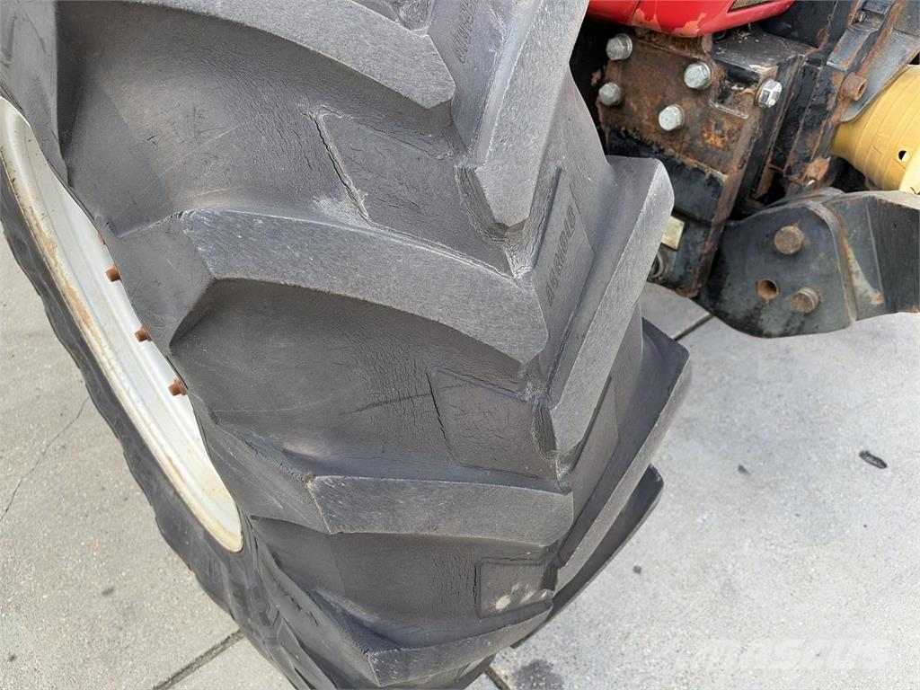 Case IH Maxxum 5150 Plus الجرارات