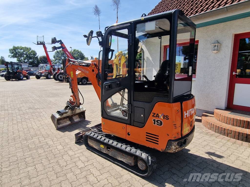 Hitachi ZX 19-5 A CR حفارات صغيرة أقل من 7 طن (حفارات صغيرة)