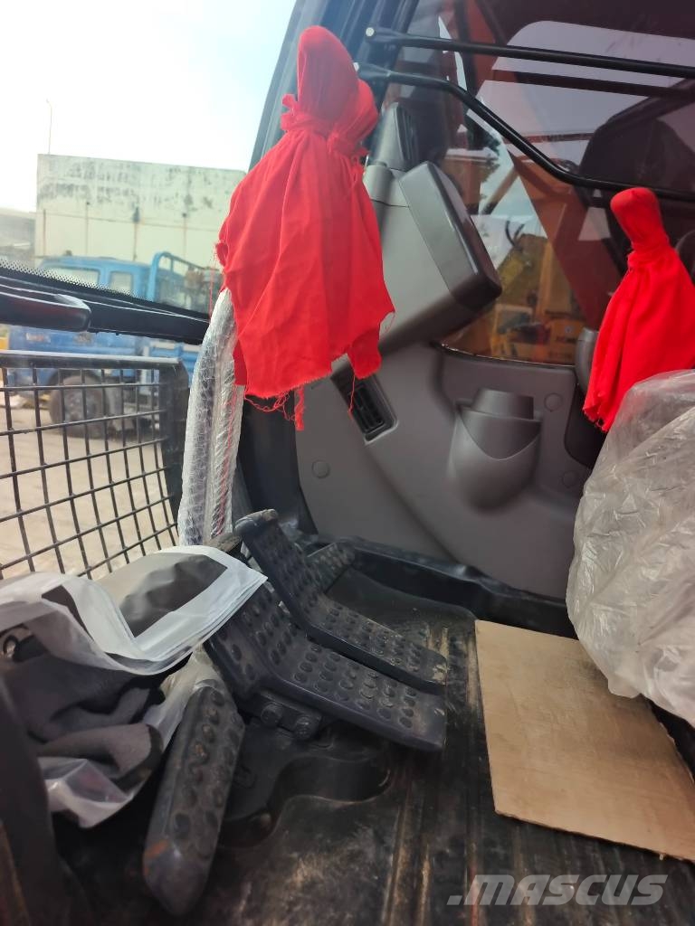Hitachi ZAXIS 120-3 made in Japan حفارات وسط 7 طن - 12 طن