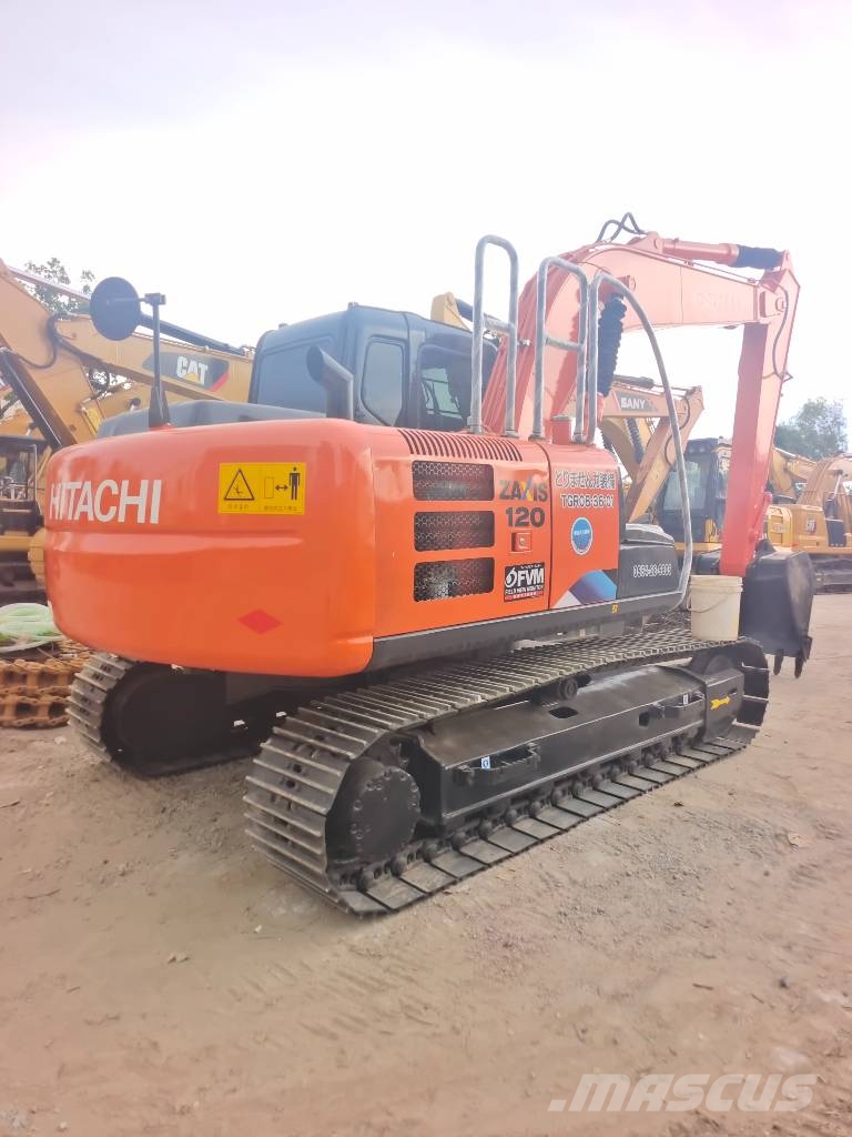 Hitachi ZAXIS 120-3 made in Japan حفارات وسط 7 طن - 12 طن