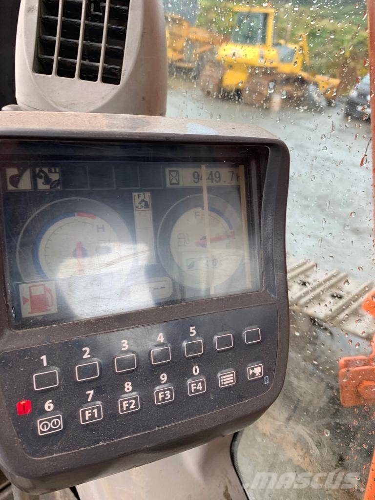 Hitachi Zaxis 520 -LCH حفارات زحافة