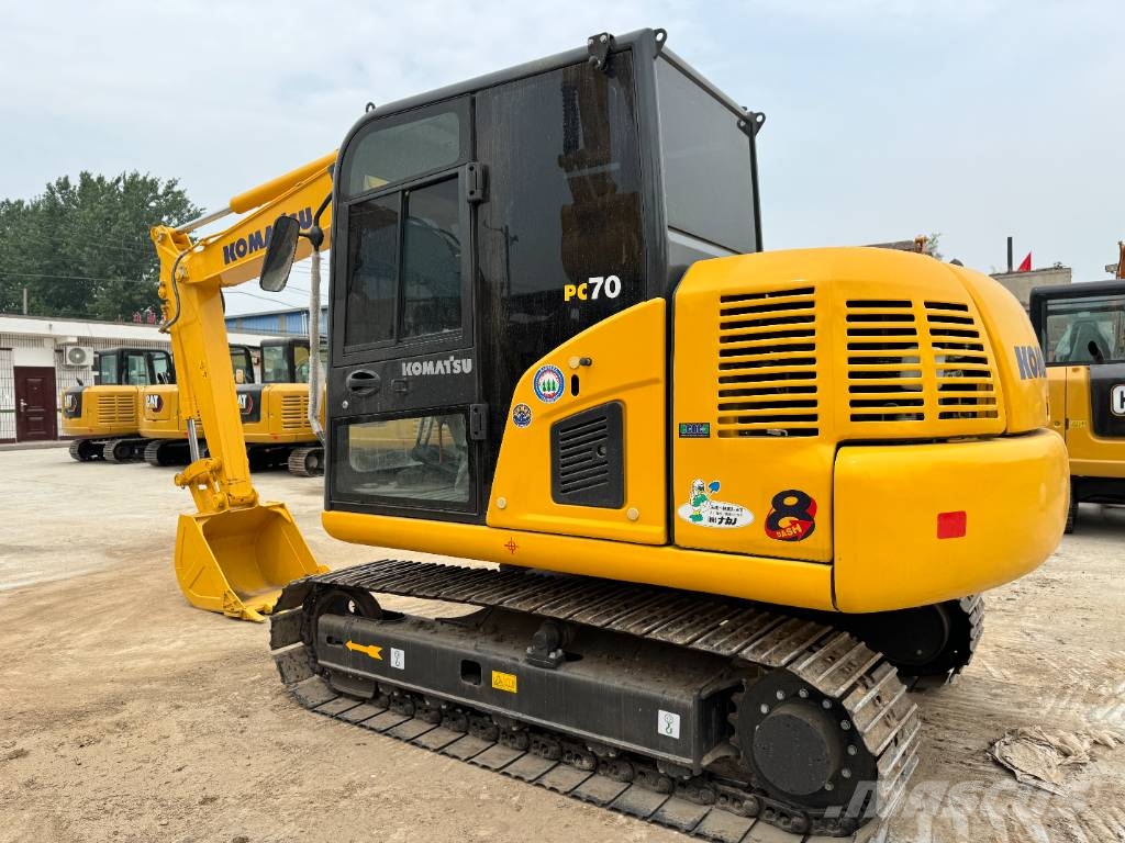 Komatsu PC 70 Mini bagri <7t