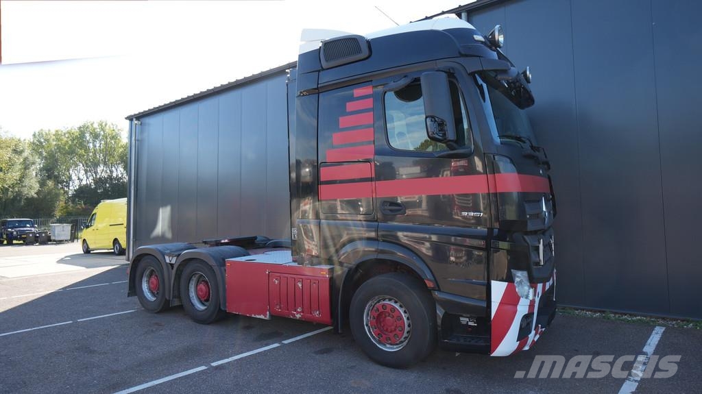 Mercedes-Benz Actros 3351 6x4 tractor unit Cavalos mecânicos