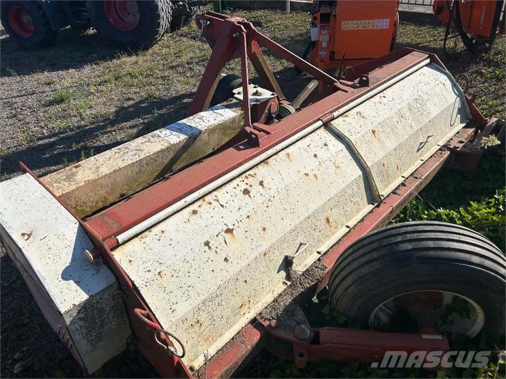  Sonstige M 1404 Övriga vallmaskiner