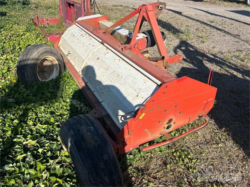  Sonstige M 1404 Övriga vallmaskiner