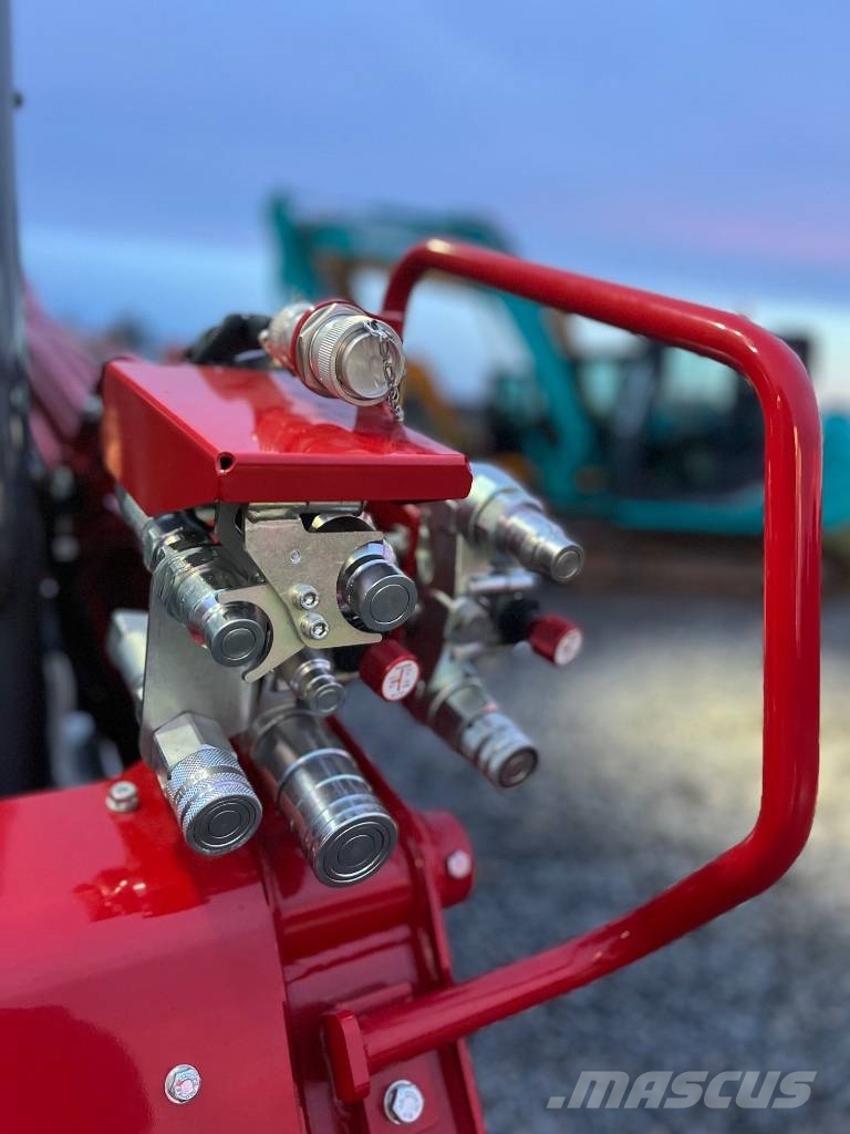 Takeuchi TL12 V2 Minicargadoras