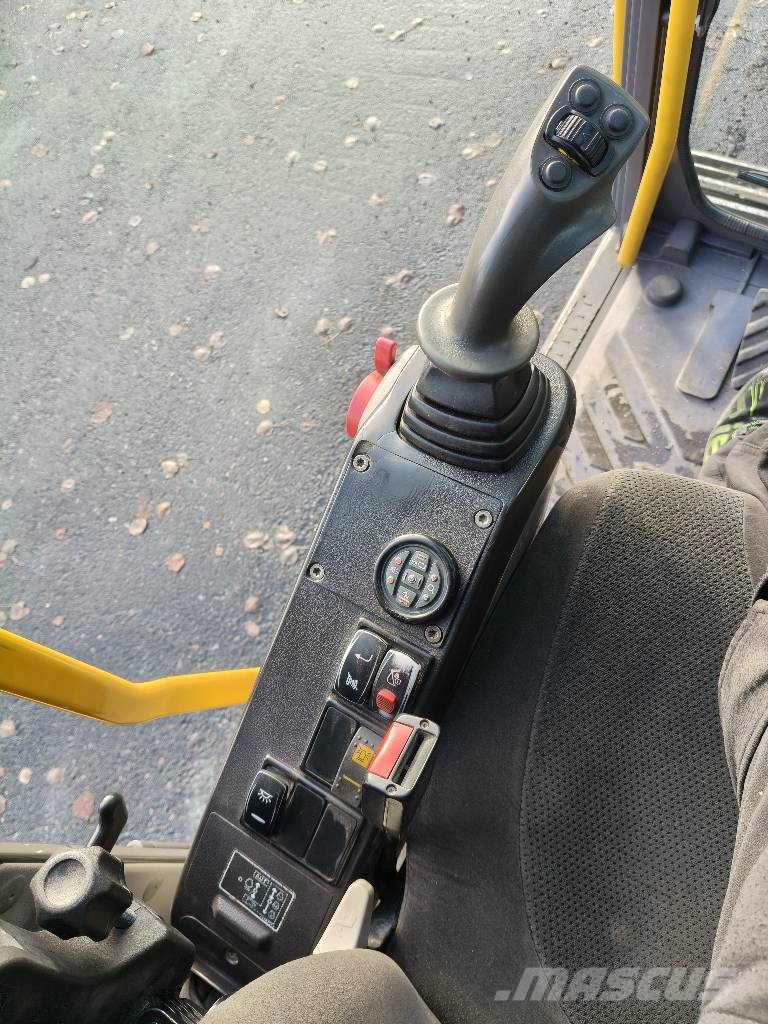 Volvo EC 250 D L Raupenbagger