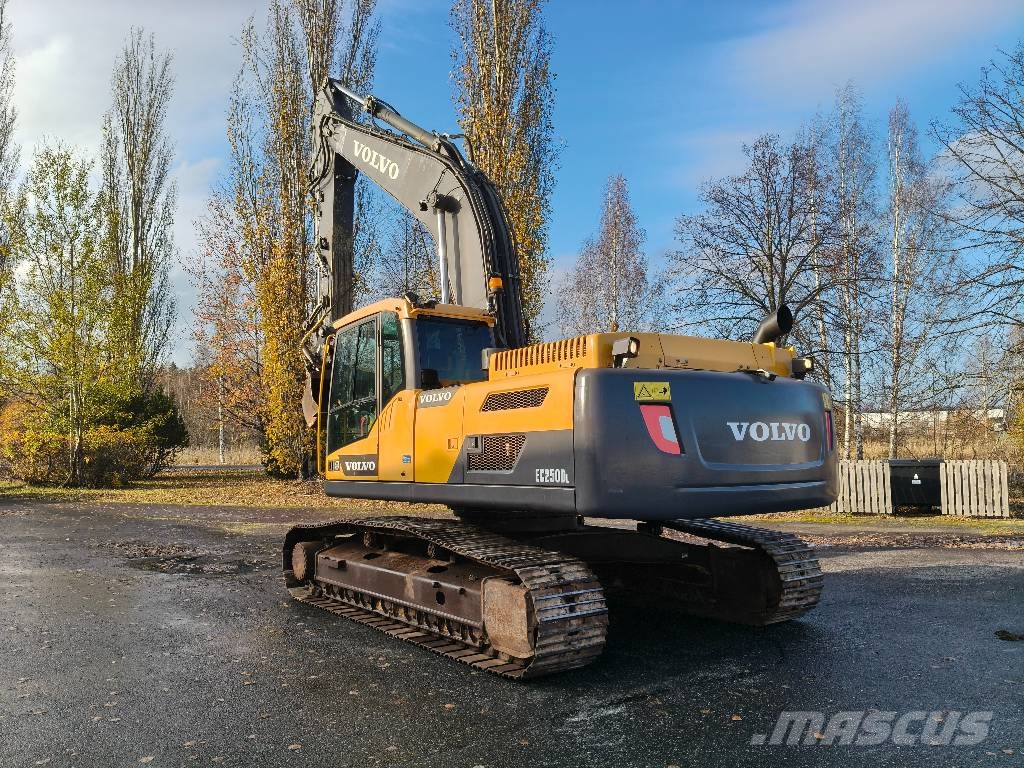 Volvo EC 250 D L Raupenbagger