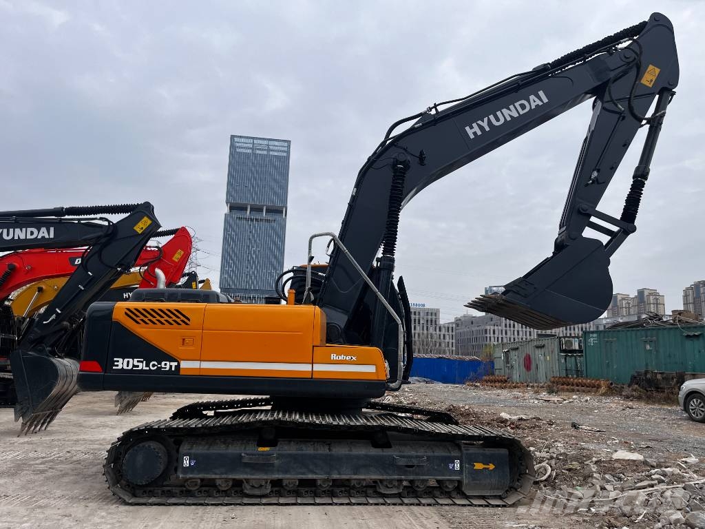 Hyundai Robex 305 LC-9 T Crawler excavators