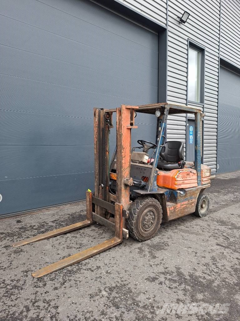 Toyota 02-5FD25 Dieseltrukki Dieseltrukit