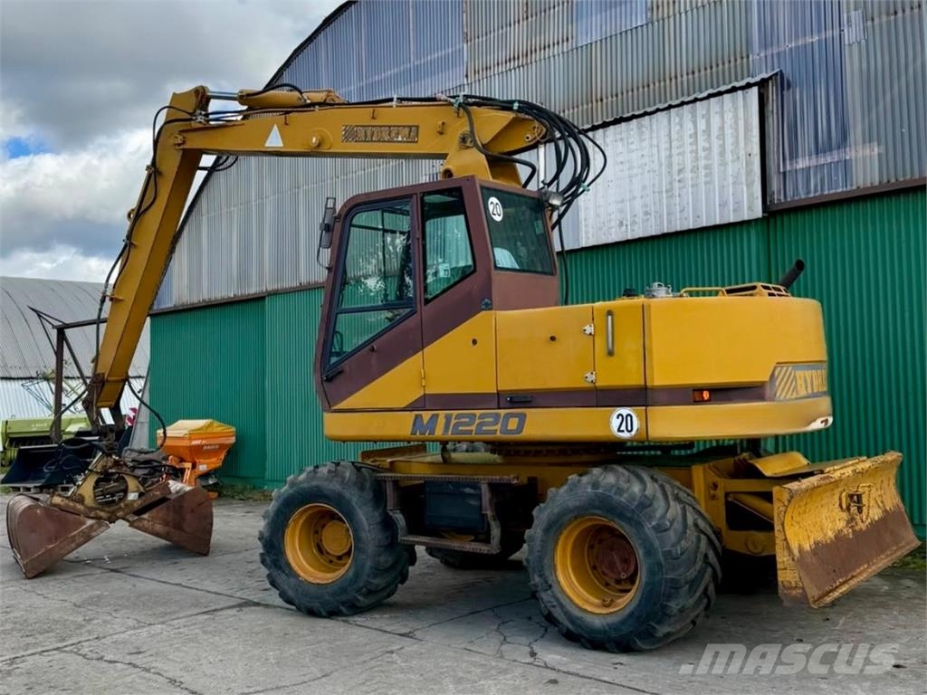 Hydrema M1220 + Schaufel Mobilbagger