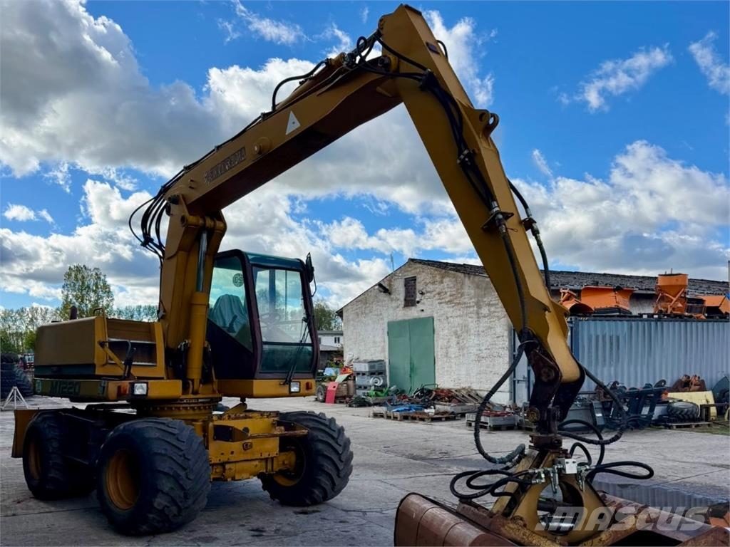 Hydrema M1220 + Schaufel Mobilbagger