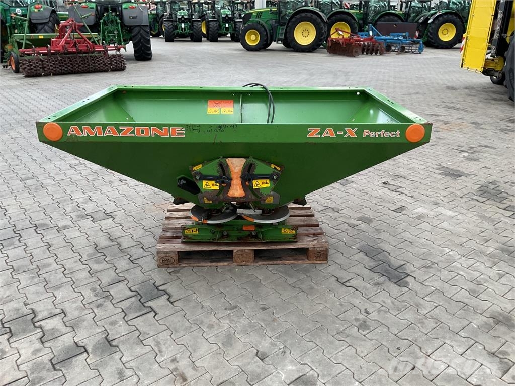 Amazone ZA-X Perfect Διαστρωτήρες ανοργάνων