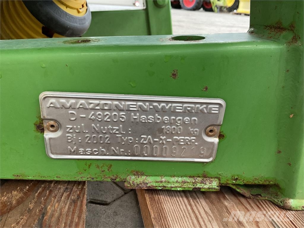 Amazone ZA-X Perfect Διαστρωτήρες ανοργάνων
