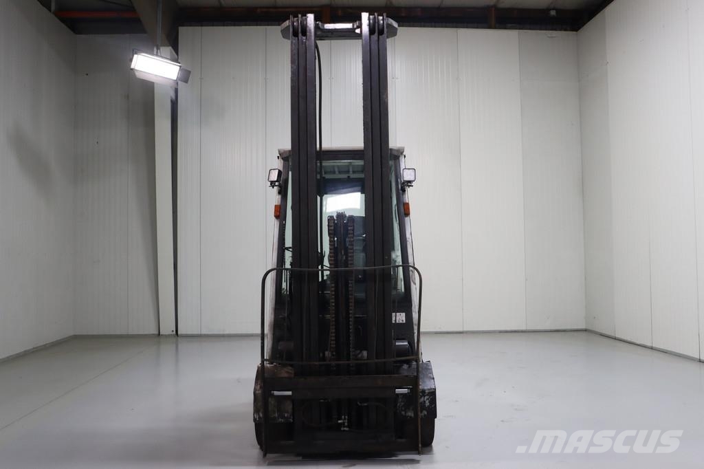 Nissan G1Q2L30Q Elektrikli forkliftler