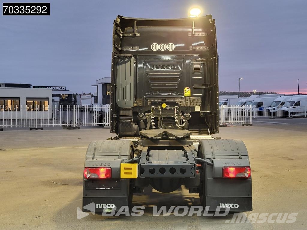 Iveco S-Way 510 S-Way 4X2 ACC Navi 80% Tyres! Tegljači