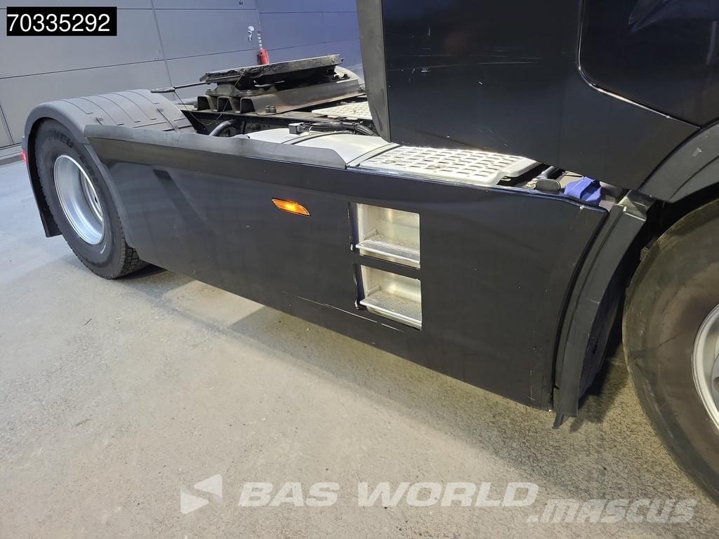 Iveco S-Way 510 S-Way 4X2 ACC Navi 80% Tyres! Tractores (camiões)