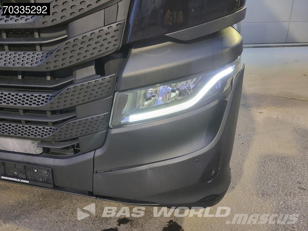 Iveco S-Way 510 S-Way 4X2 ACC Navi 80% Tyres! Tractor Units