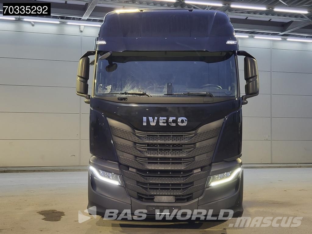 Iveco S-Way 510 S-Way 4X2 ACC Navi 80% Tyres! Tractor Units
