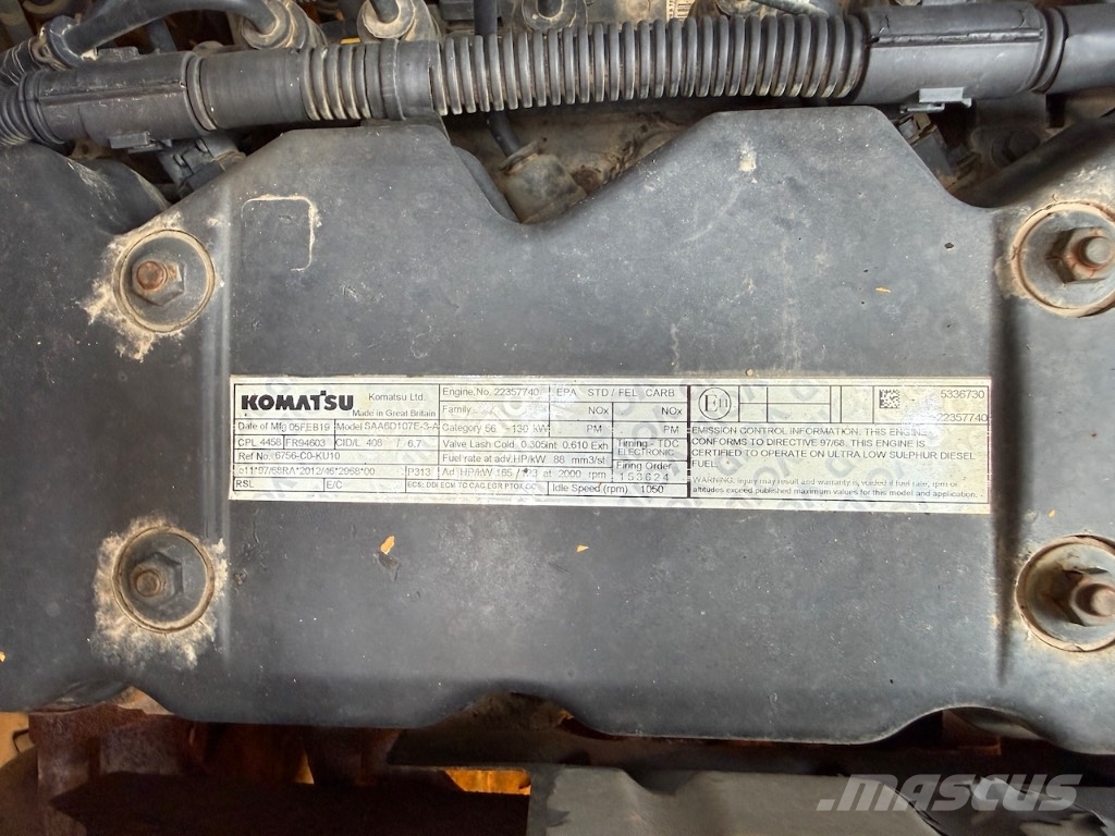 Komatsu PC 210 LC-11 - PC 210 LC - PC 210 حفارات زحافة