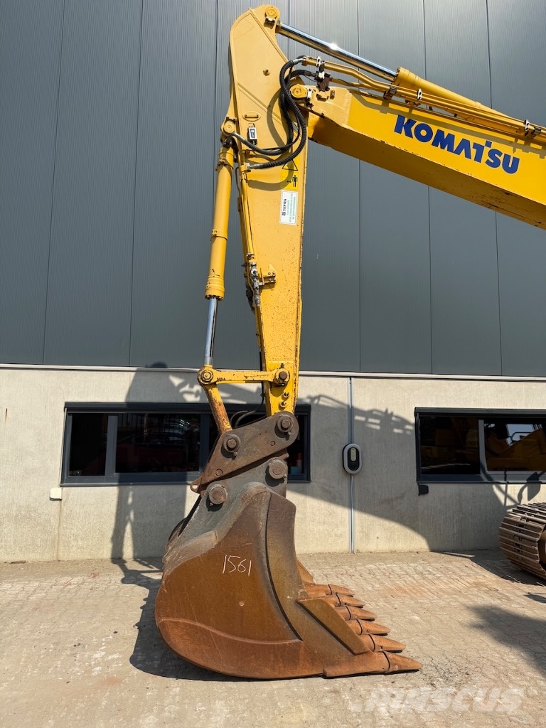 Komatsu PC 210 LC-11 - PC 210 LC - PC 210 حفارات زحافة
