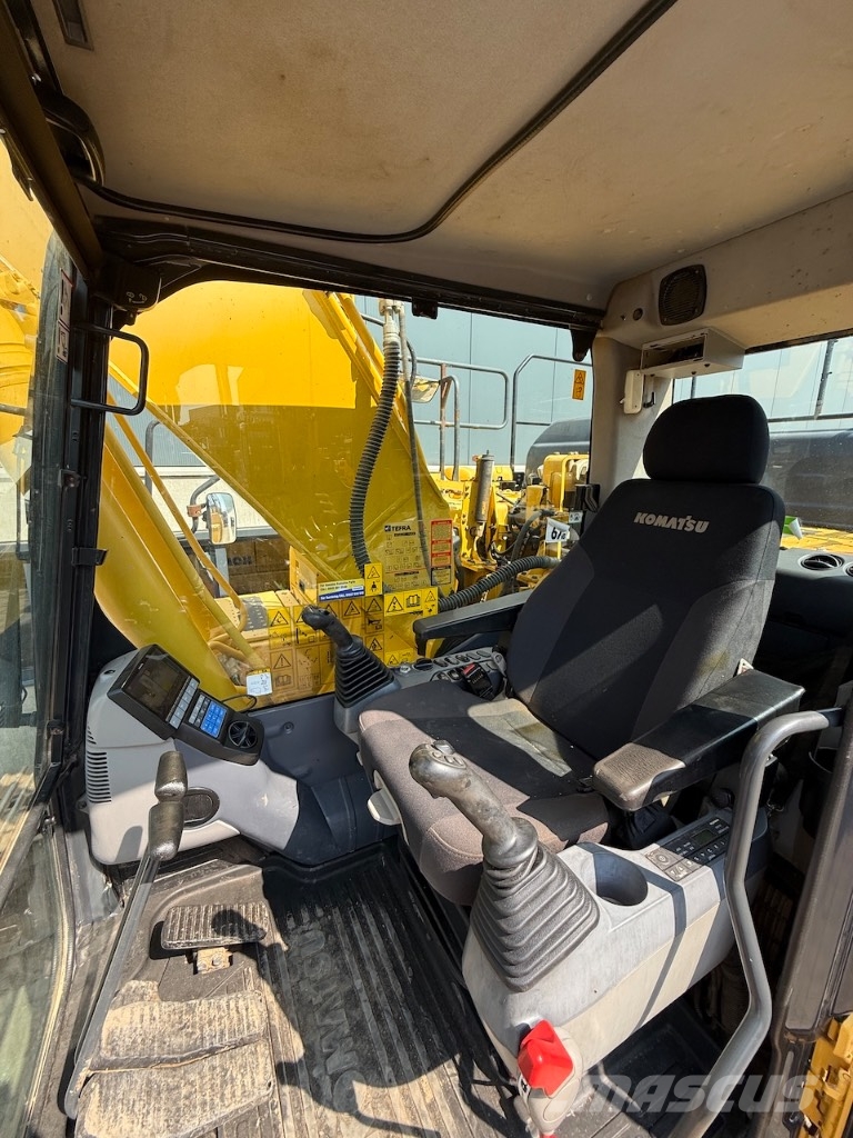 Komatsu PC 210 LC-11 - PC 210 LC - PC 210 حفارات زحافة