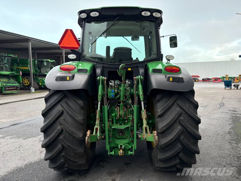 John Deere 6150 R Traktorer