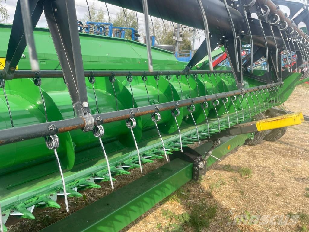 John Deere T 660 i حصادات
