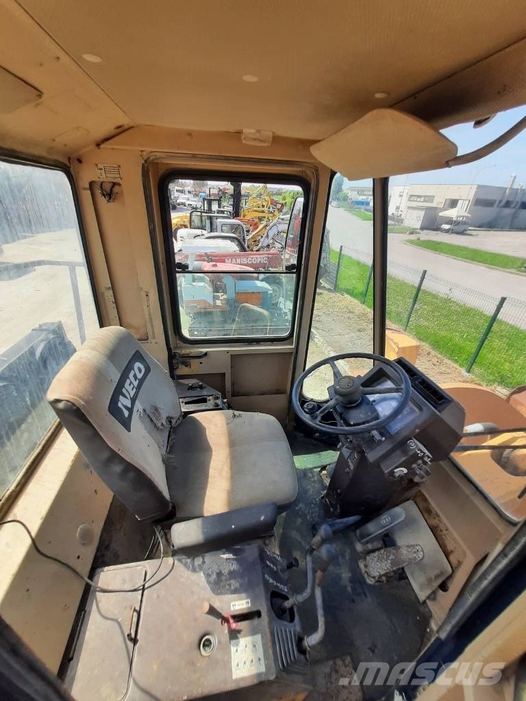 Komatsu WA500 Hjullastere