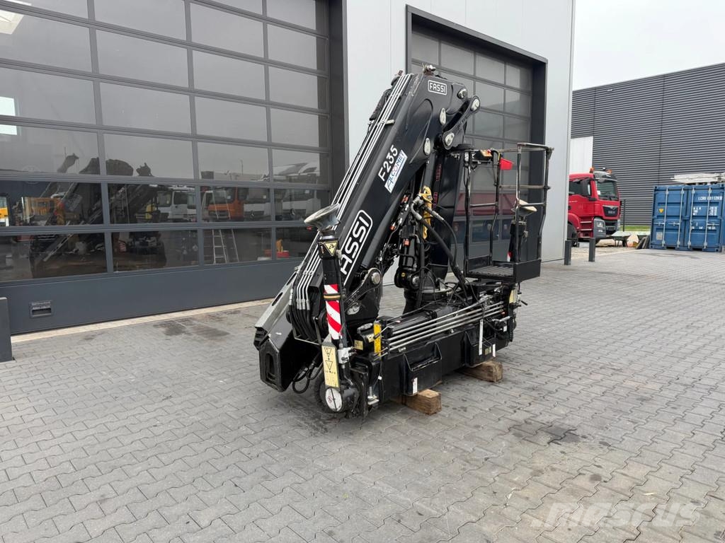 Fassi F235 A.2 Crane / Kraan / Autolaadkraan / Ladekrane Loader cranes