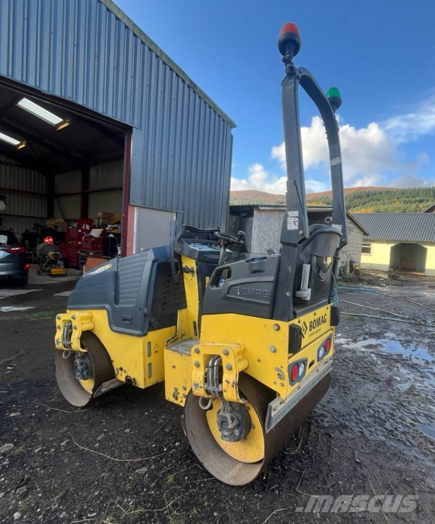 Bomag BW 100 AD M-5 Tvilling tromle