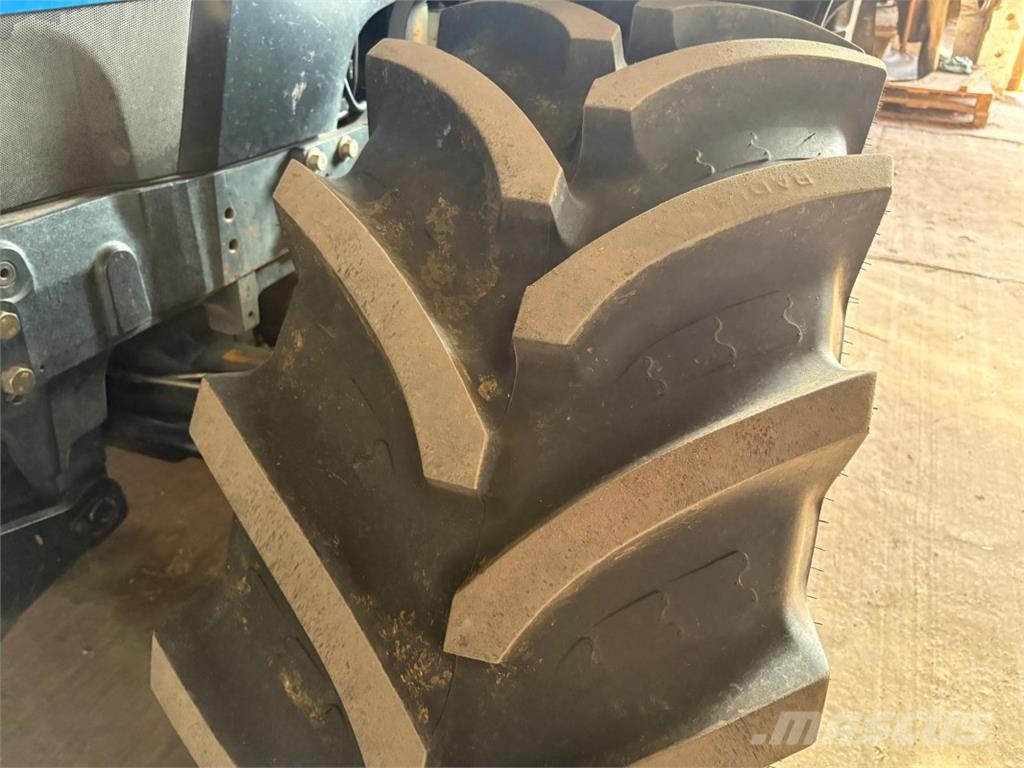 New Holland T6. 165 ماكينات زراعية - غير ذلك