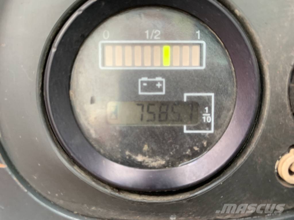 Linde L12 /379/ V-2963 OB Χειροκίνητα παλετοφόρα