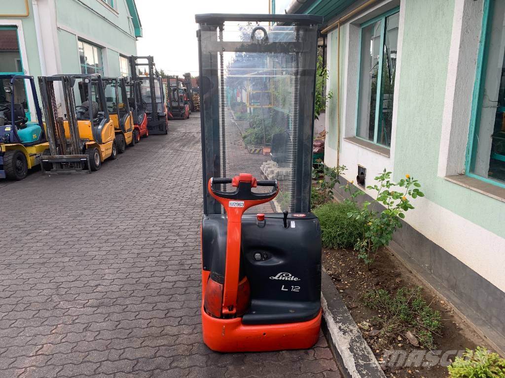 Linde L12 /379/ V-2963 OB Χειροκίνητα παλετοφόρα