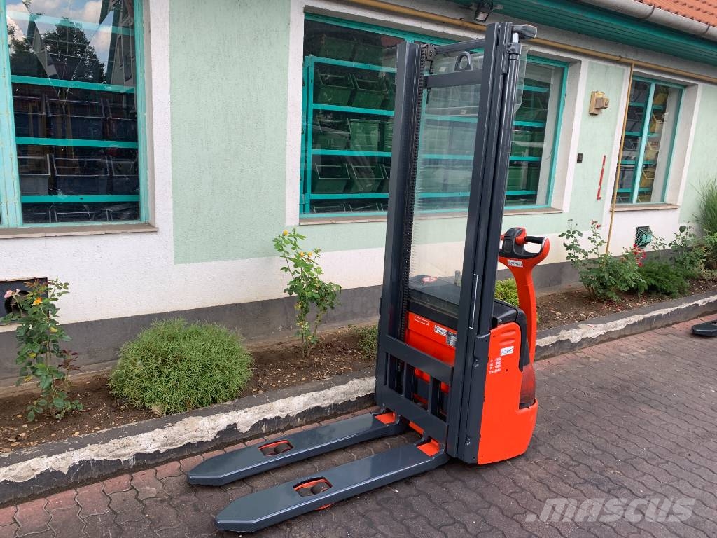 Linde L12 /379/ V-2963 OB Χειροκίνητα παλετοφόρα