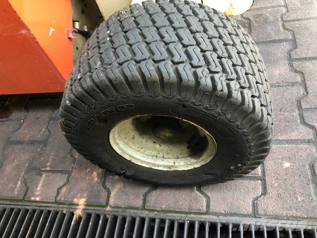 JLG CM2558 V-3343 EO Henkilönostimet ja nostolaitteet