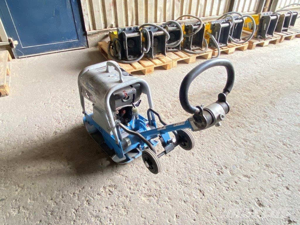 Weber CR2 H Diesel Transporträder 156Kg Rüttelplatte دكاكات أفقية