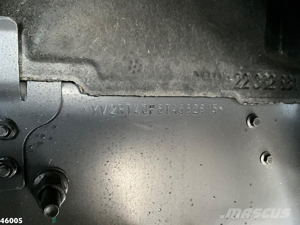Volvo FH 500 Euro 6 8x2 HMF 95 Tonmeter laadkraan + Fly- Kranen voor alle terreinen
