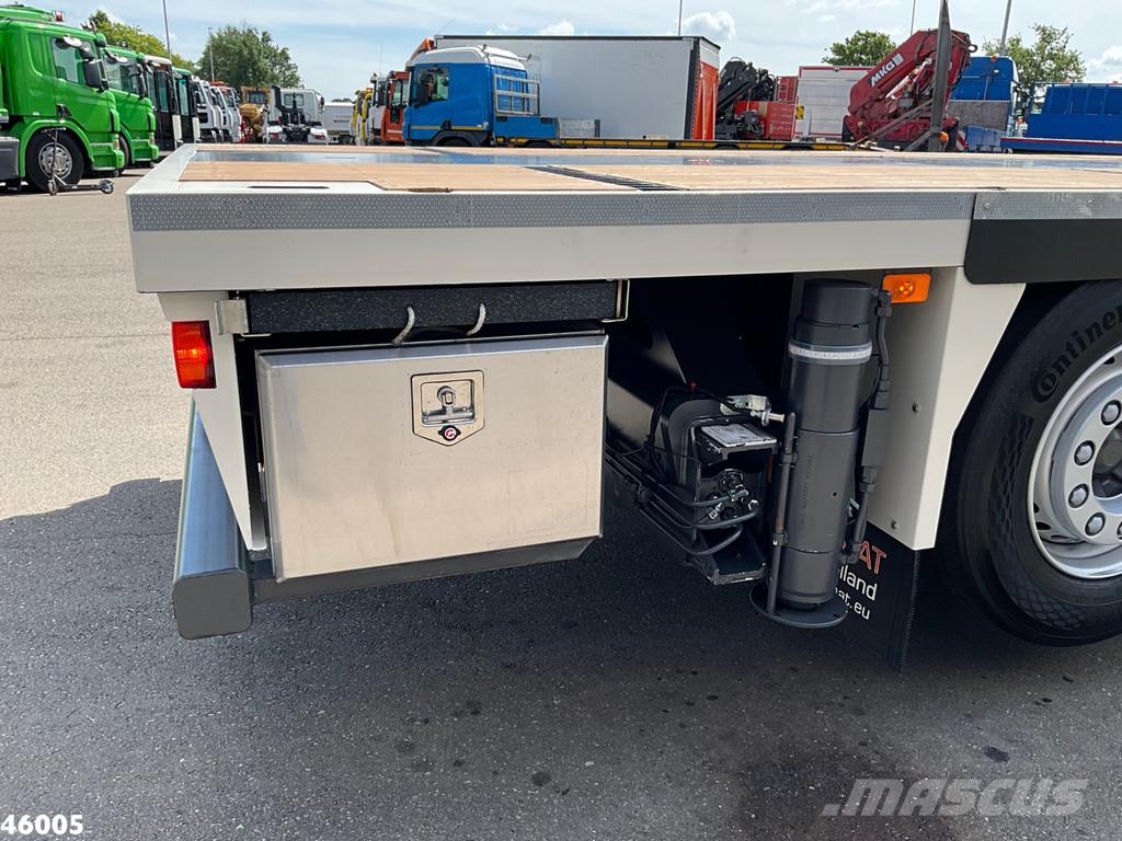Volvo FH 500 Euro 6 8x2 HMF 95 Tonmeter laadkraan + Fly- Kranen voor alle terreinen