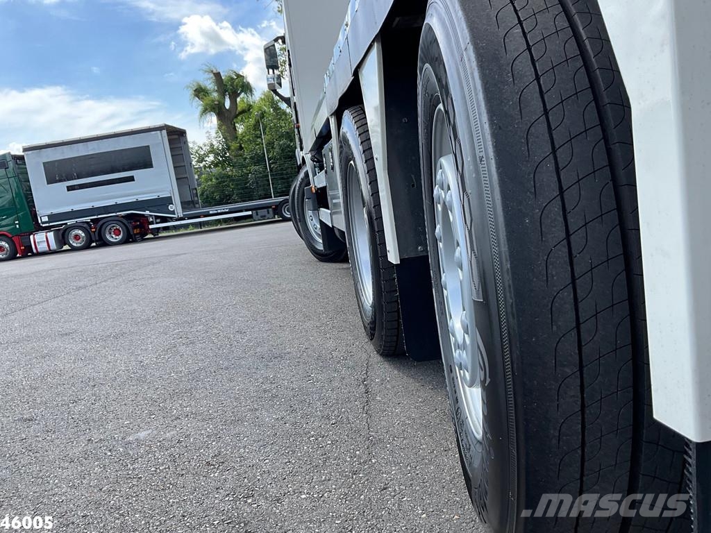 Volvo FH 500 Euro 6 8x2 HMF 95 Tonmeter laadkraan + Fly- Kranen voor alle terreinen