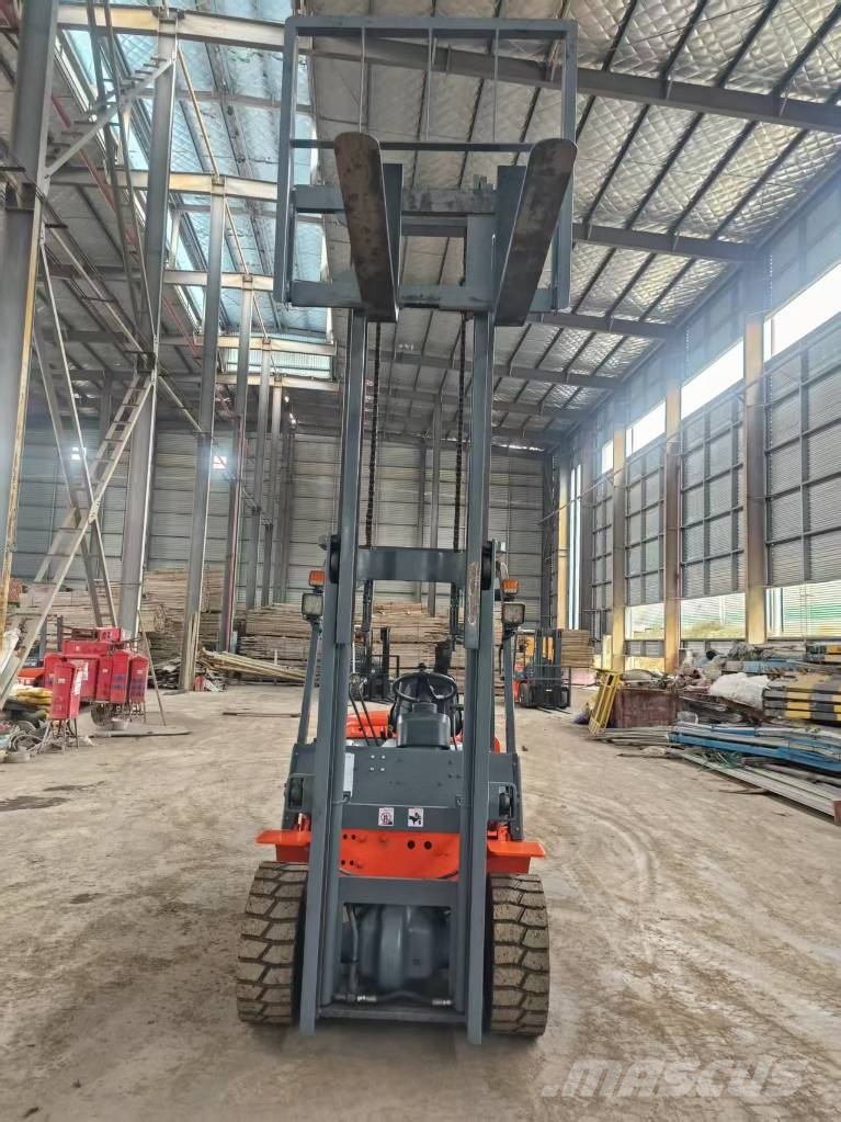 Heli CPC 30 Diesel heftrucks