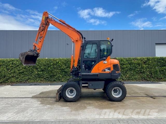Doosan DX 55 W Mobilbagger