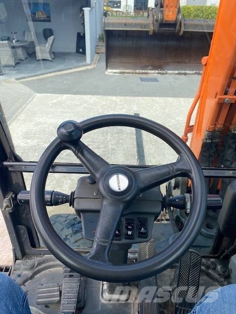 Doosan DX 55 W Mobilbagger