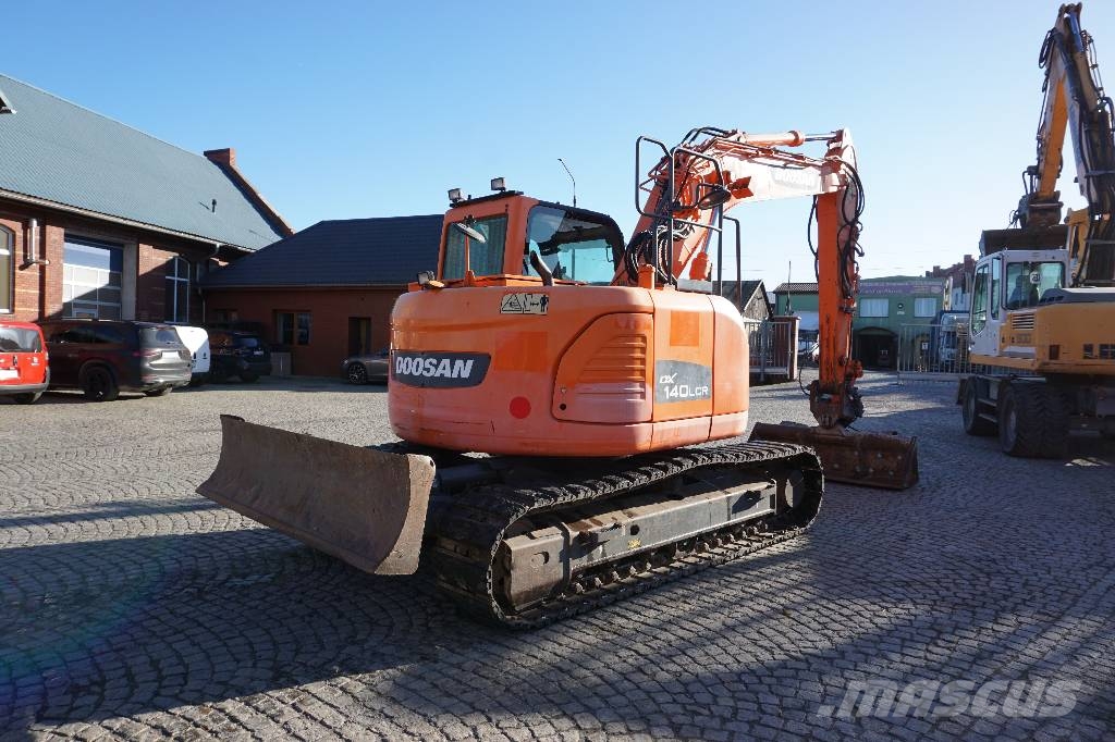 Doosan DX 140 LC-3 Raupenbagger